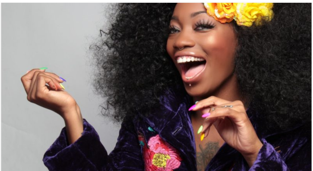 Adding Style, Color and Pizzazz to Shapewear – Velvet Queen by VMH Magazine